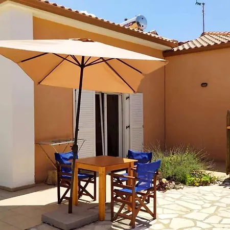 Nikos & Spiros Holiday home *